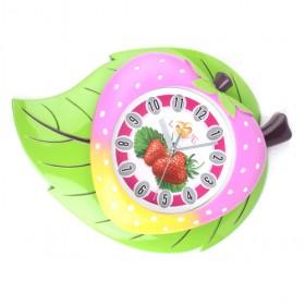 Hotsale Pink Strawberry Cartoon Strawberry Mute Quartz Alarm Clock
