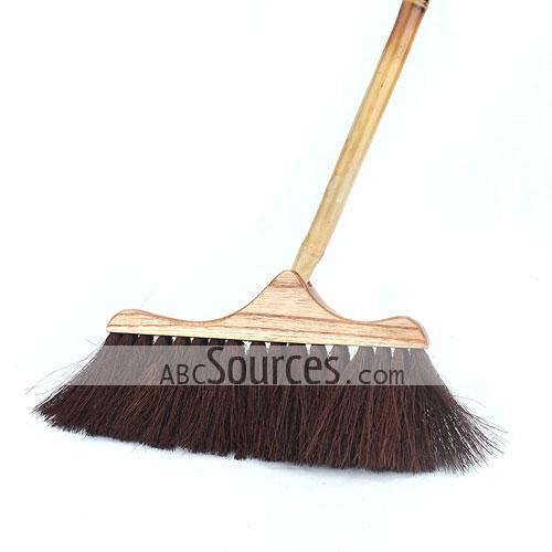 wholesale Hot Sale Bamboo Long Handle Bristle BroomLC080311162