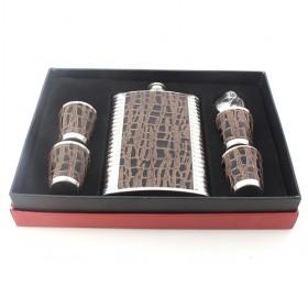 Wholesale Stainless Steel Hip Flask In PU Leather, With 4 Shot Glasses, Wine Set Perfect For Gift, Wine Accessory