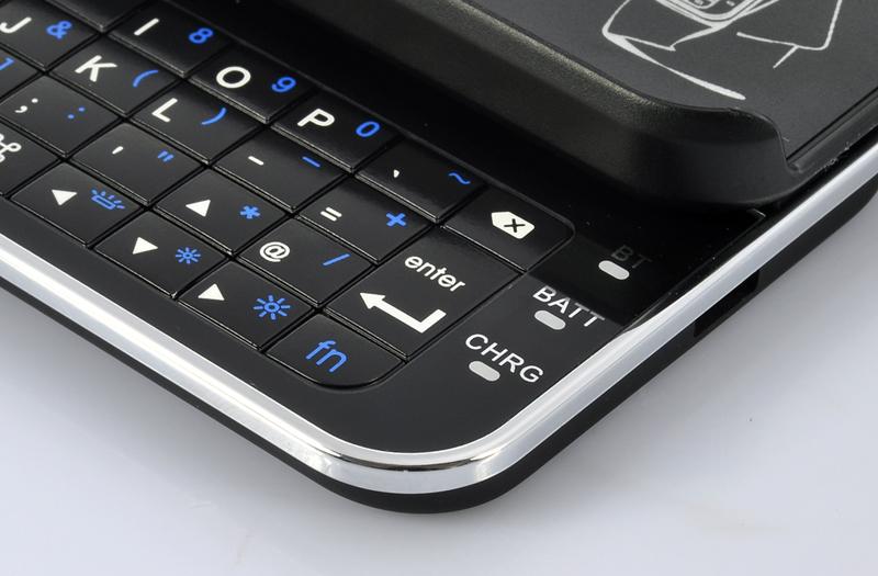 wholesale Sliding QWERTY Bluetooth Keyboard for iPhone 5 Thin Design