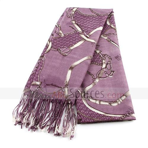 purple wool scarf,leather beit figure
