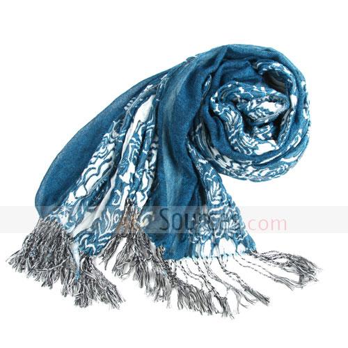 light blue yarn scarf