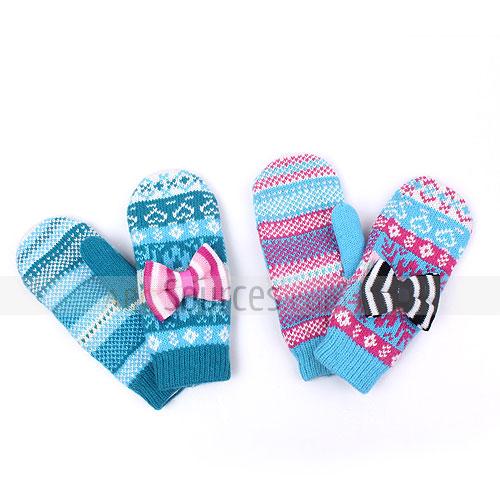 woolen gloves