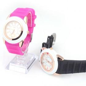 Hot Sale Rosered And Black Silicon Waterproof Cartoon Girl Child Girls Quartz Sport Wrist Watch