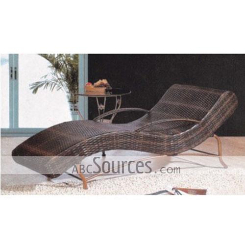 Fashionable Modern Design Rattan Lounge Beach Chair