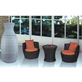 Elegant Classic Deisgn Black And Red Rattan Furniture Set