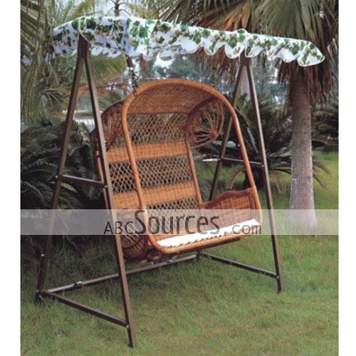 Hot Sale M Size Outdoor Nice Wicker Swing Chair