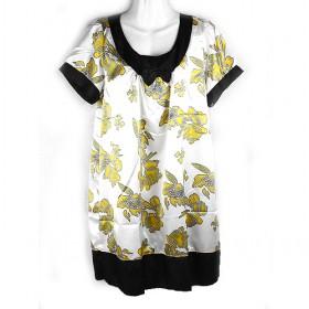 Yellow Butterfly Black Edge Nightgown