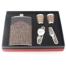 High Quality Wine Set Of Hip Flask, Shot Glasses, Spoon And Fork, Great For Gift