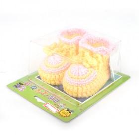 100% Handmade Cute Yellow Thicken Soft Design Wool Knitting Baby Shoes/ Sock