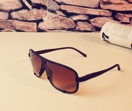 Man’s Trendy Square Frame Frosting Sunglasses Tawny