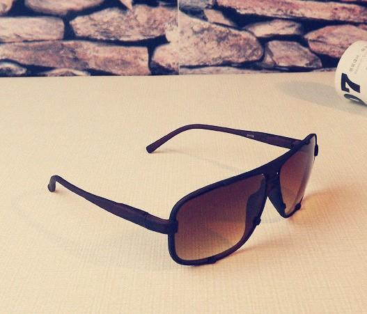 Man’s Trendy Square Frame Frosting Sunglasses Tawny