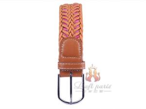 Waved woven belt